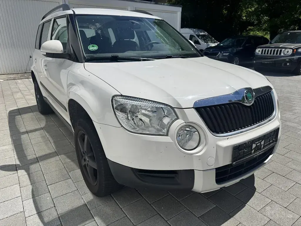 Gebraucht Skoda Yeti Plus Edition 122 PS (89 kW) 2012 Weiß SUV