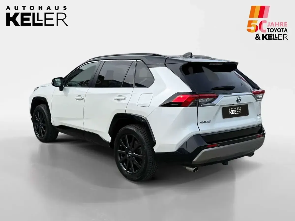 Gebraucht Toyota RAV4 178 PS (130 kW) 2022 Weiss SUV