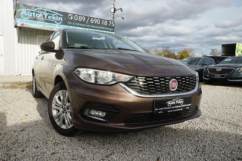 Braun Gebraucht 2017 Fiat Tipo Lounge Limousine | 9.950 € (Guter Preis) - Bild 1/3