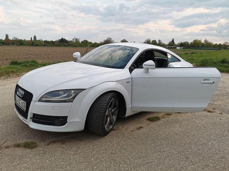 Używany Audi TT S-Line 200 KM (147 kW) 2008 Biały Coupe