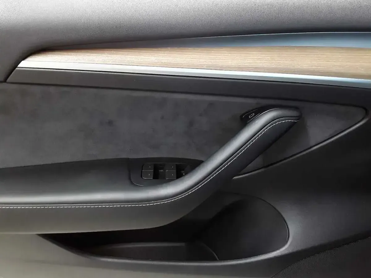 Brugt Tesla Model 3 Performance 392 kW (534 HK) 2023 Sølv Sedan