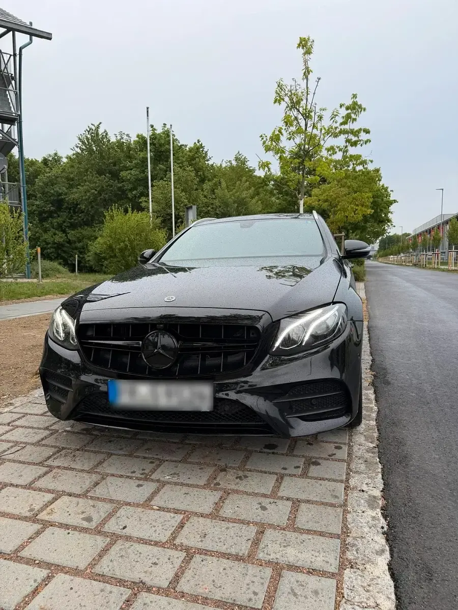Brugt Mercedes E220 AMG 194 HK (142 kW) 2017 Sort Stationcar