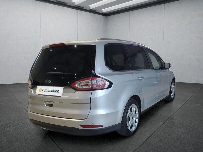 Gebraucht Ford Galaxy Titanium 190 PS (139 kW) 2019 Silber Van / Kleinbus