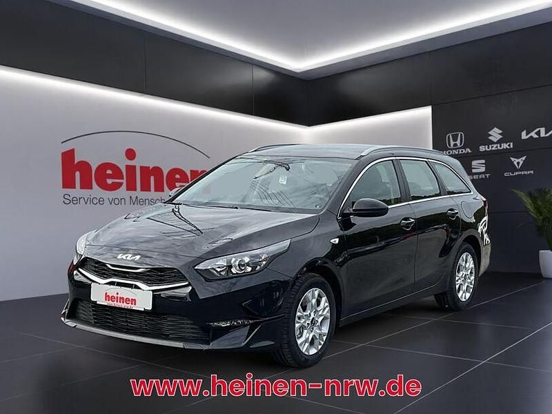 Schwarz Gebraucht 2025 Kia Ceed Vision Kombi | 22.580 € (Fairer Preis) - Bild 1/4