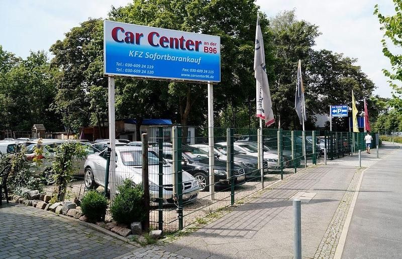 Schwarz (metallic) Gebraucht 2009 VW Golf VI Kombi | 6.999 € (Teuer) - Bild 1/1