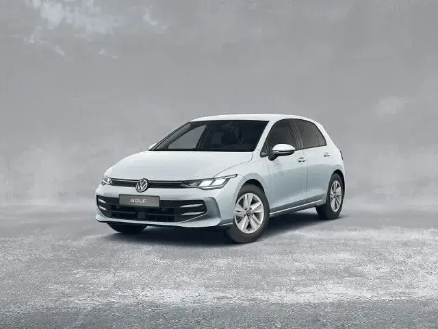 Gebraucht VW Golf VIII Life 116 PS (85 kW) 2024 Blau Limousine