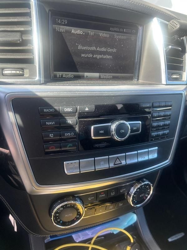 Gebraucht Mercedes ML350 258 PS (189 kW) 2012 Weiß SUV