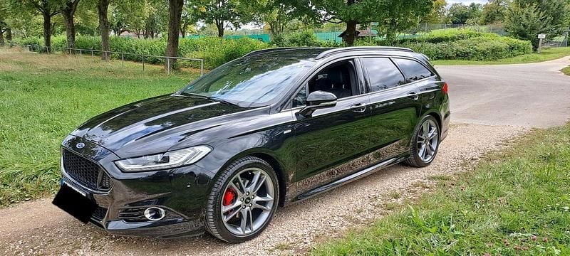 Schwarz Gebraucht 2018 Ford Mondeo ST-Line Kombi | 14.000 € (Etwas zu teuer) - Bild 1/4