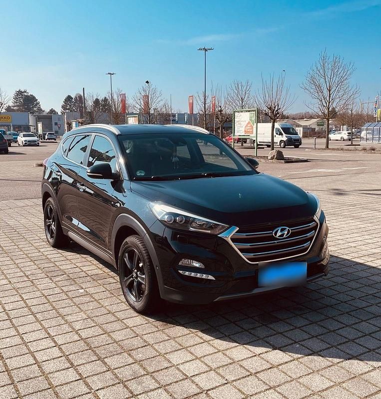Gebraucht Hyundai Tucson Premium 177 PS (130 kW) 2016 Schwarz SUV