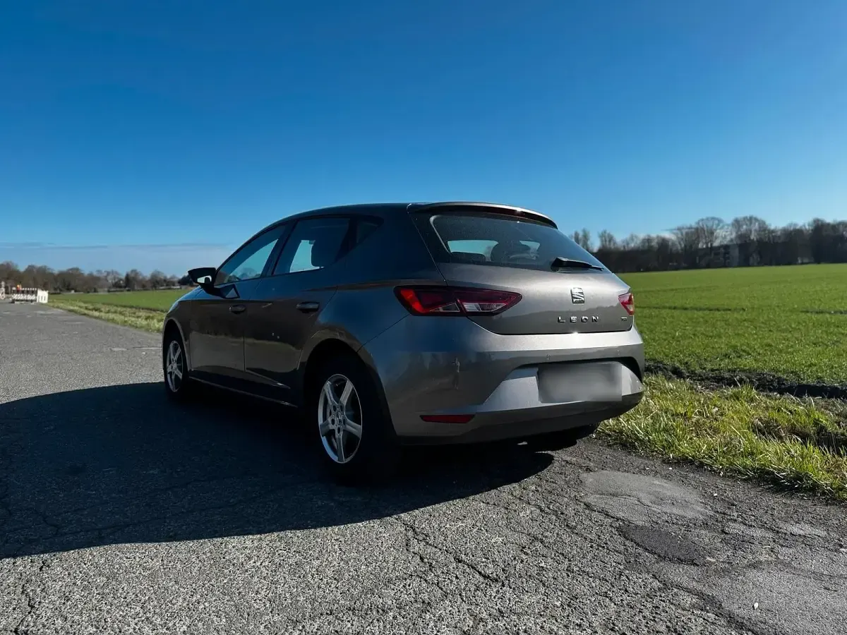 Gebraucht Seat Leon 105 PS (77 kW) 2015 Braun Kleinwagen