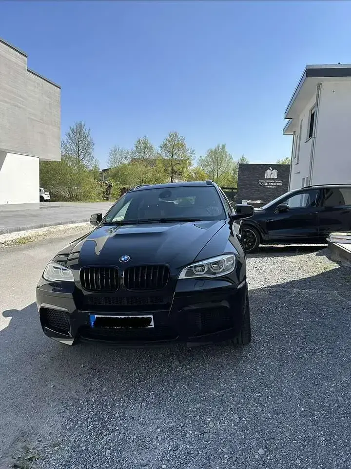 Używany BMW X6 M Shadowline 555 KM (408 kW) 2011 Czarny SUV