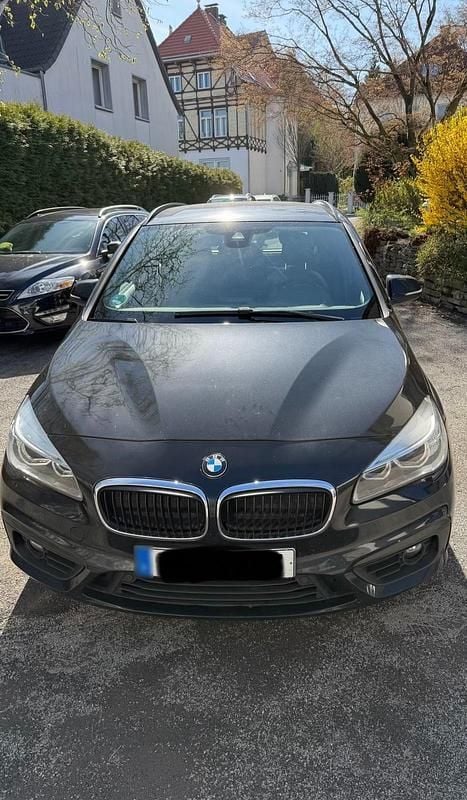Gebraucht BMW 220 Active Tourer 190 PS (139 kW) 2017 Schwarz Van / Kleinbus