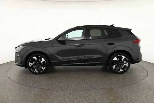 Neu Cupra Terramar 150 PS (110 kW) 2025 Grau SUV