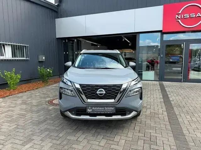 Gebraucht Nissan X-Trail 360º 163 PS (119 kW) 2024 Ceramic grey SUV