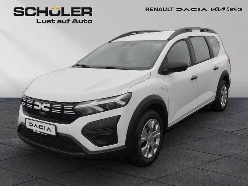 Weiß Neu 2025 Dacia Jogger Essentiel Limousine | 19.139 € (Superpreis) - Bild 1/4