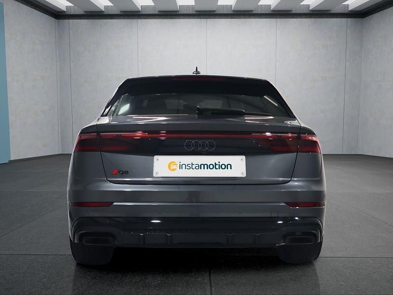 Gebraucht Audi Q8 286 PS (210 kW) 2024 Grau SUV