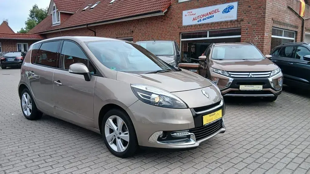 Gebraucht Renault Scénic Dynamique 110 PS (80 kW) 2012 Gold Van / Kleinbus