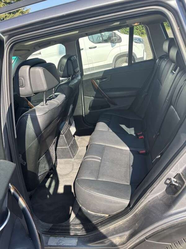 Gebraucht BMW X3 Exclusive 177 PS (130 kW) 2010 Grau SUV