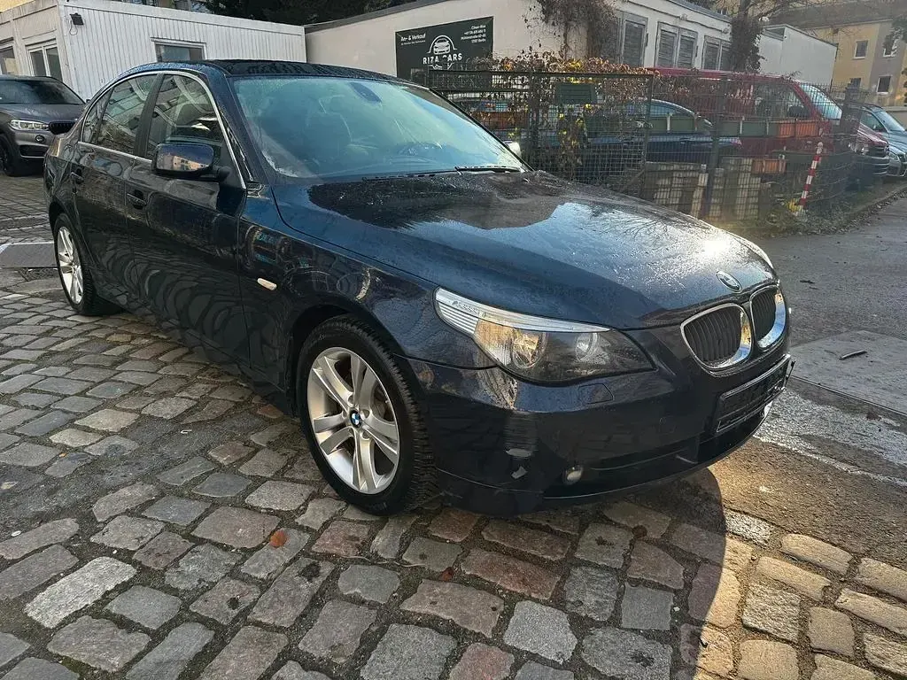 Usata BMW 530 231 CV (169 kW) 2004 Blu Berlina