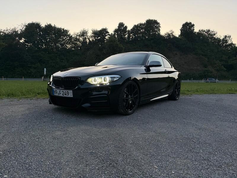 Schwarz Gebraucht 2018 BMW M240 M Sport Coupé | 31.500 € (Fairer Preis) - Bild 1/4
