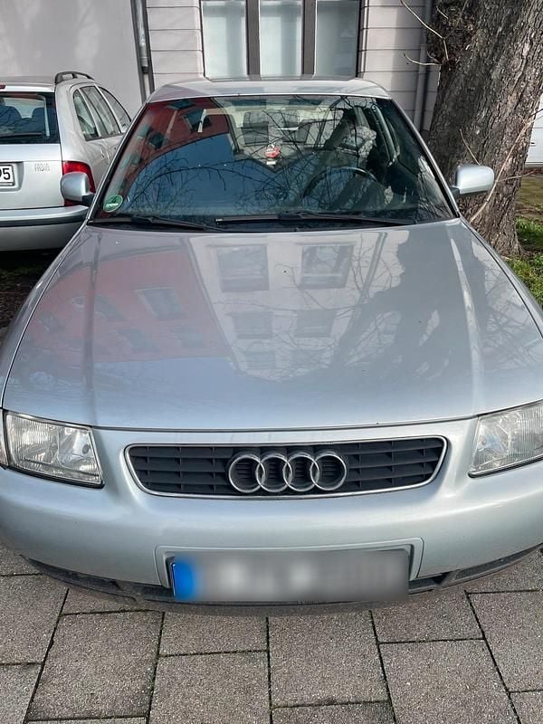 Gebraucht Audi A3 125 PS (91 kW) 1998 Silber Kleinwagen