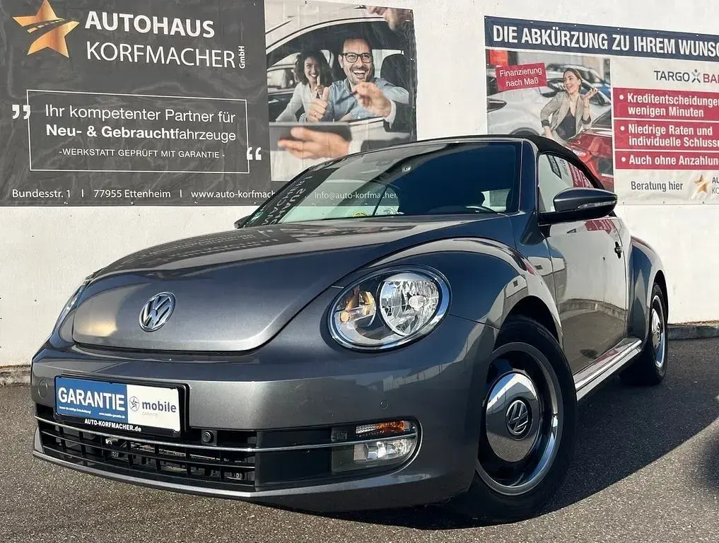 Gebraucht VW Beetle Cabriolet Cup 105 PS (77 kW) 2014 Platinum grey metallic Cabrio