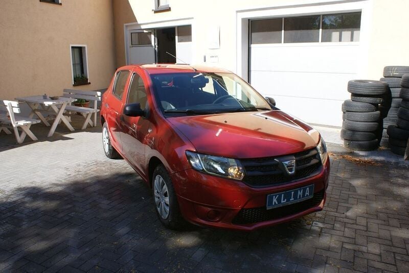 Other Gebraucht 2015 Dacia Sandero Ambiance Kleinwagen | 5.485 € (Fairer Preis) - Bild 1/4