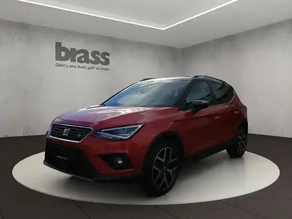 Desire rot metallic/midnight schwarz metallic Gebraucht 2019 Seat Arona FR SUV | 14.450 € (Guter Preis) - Bild 1/4