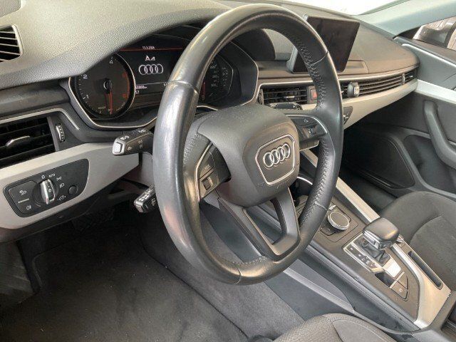 Gebraucht Audi A4 190 PS (139 kW) 2019 Grau metallic Kombi