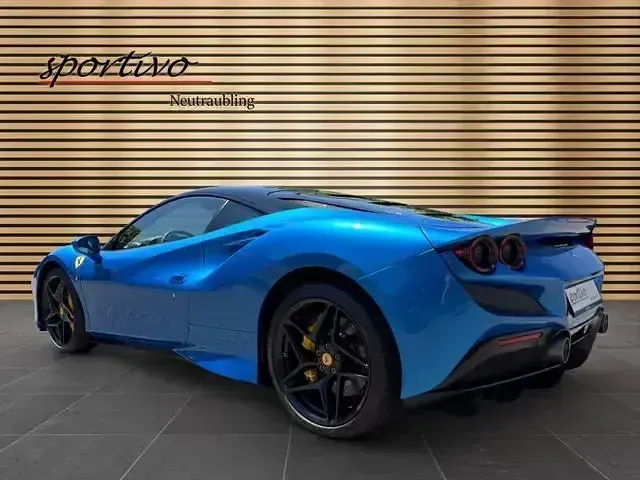 Gebraucht Ferrari F8 721 PS (530 kW) 2021 Blau Coupé