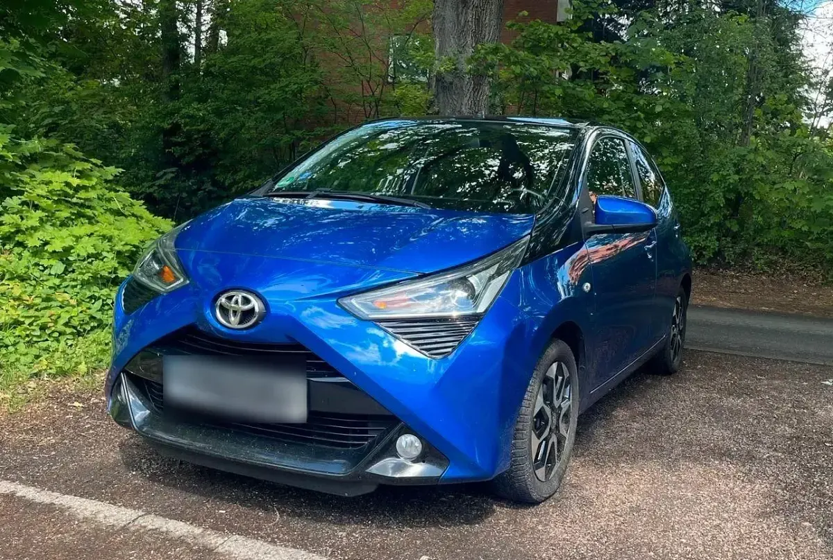 Gebraucht Toyota Aygo 72 PS (52 kW) 2019 Blau Kleinwagen