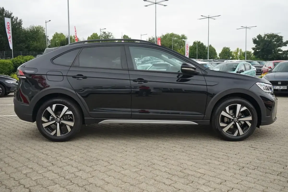 Neu VW Taigo 150 PS (110 kW) 2026 Schwarz SUV