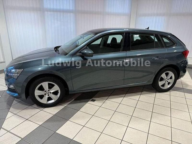 Gebraucht Skoda Scala Cool Plus 95 PS (69 kW) 2020 Grau Kleinwagen