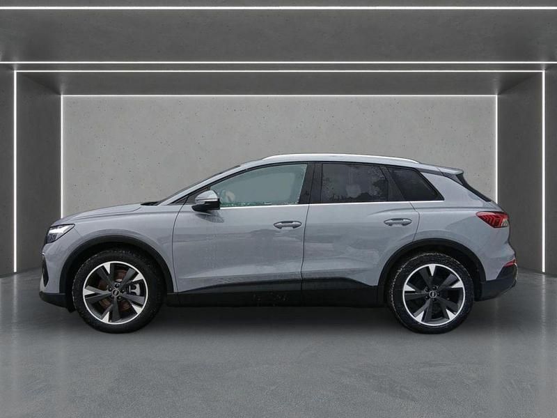 Gebraucht Audi Q4 e-tron Ambiente 210 kW (286 PS) 2025 Kieselgrau SUV