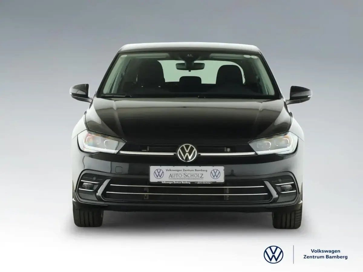 Gebraucht VW Polo Style 95 PS (69 kW) 2025 Schwarz Kleinwagen