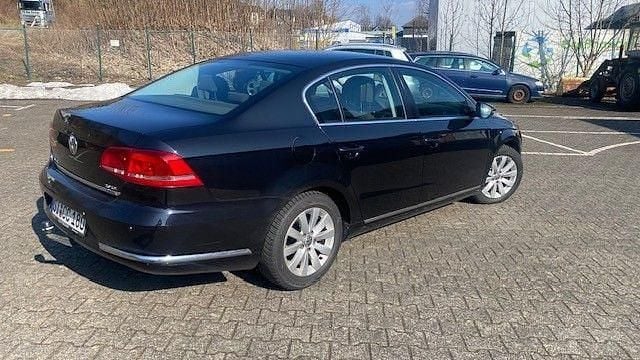 Gebraucht VW Passat Comfortline 140 PS (102 kW) 2013 Schwarz Limousine