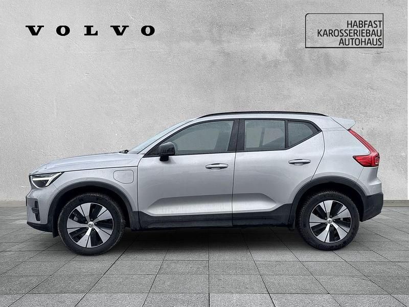 Gebraucht Volvo XC40 Plus 211 PS (155 kW) 2022 Silver dawn / metallic SUV