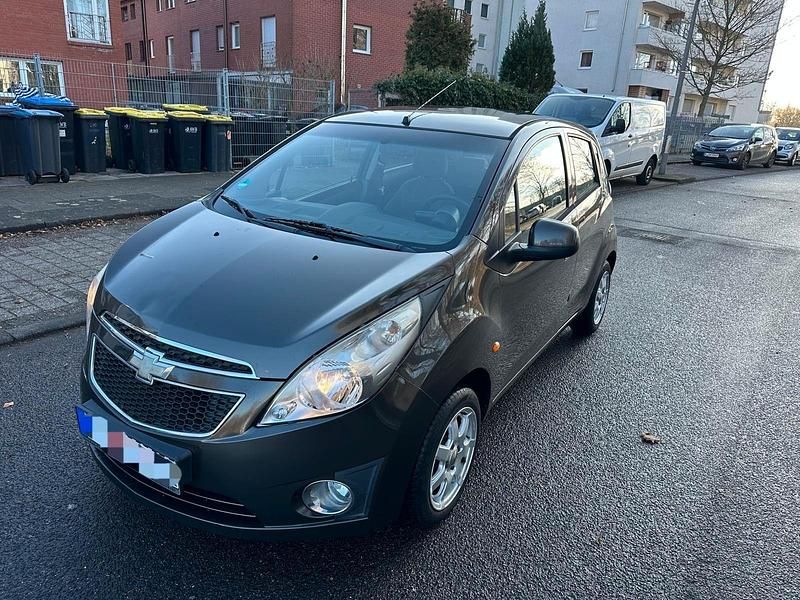 Gebraucht Chevrolet Spark LS 68 PS (50 kW) 2010 Braun Kleinwagen