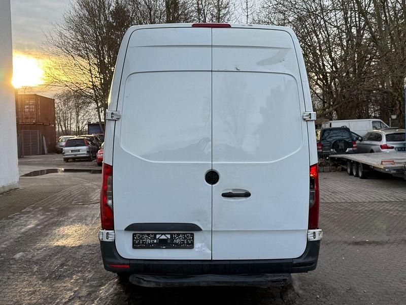 Gebraucht Mercedes Sprinter 163 PS (119 kW) 2019 Weiß Van
