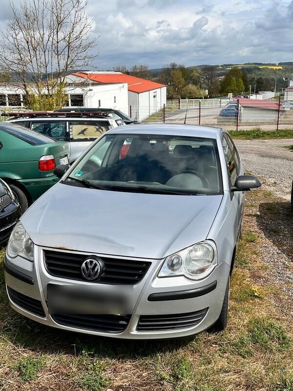 Silber Gebraucht 2008 VW Polo Limousine | 700 € (Superpreis) - Bild 1/4
