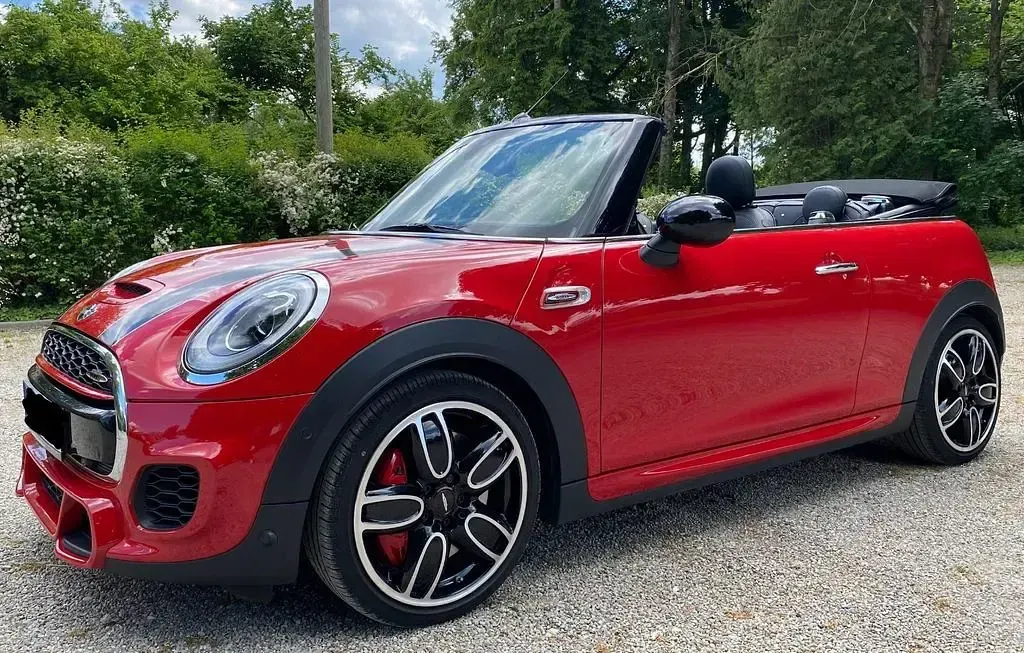 Second-hand Mini John Cooper Works 231 CP (169 kW) 2018 Roșu Hatchback