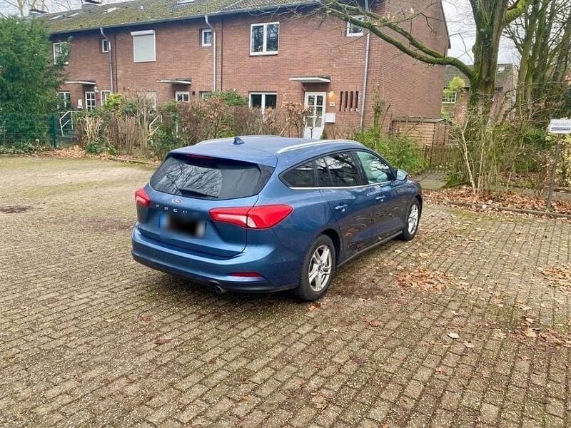 Gebraucht Ford Focus Cool & Connect 150 PS (110 kW) 2020 Blau Kombi