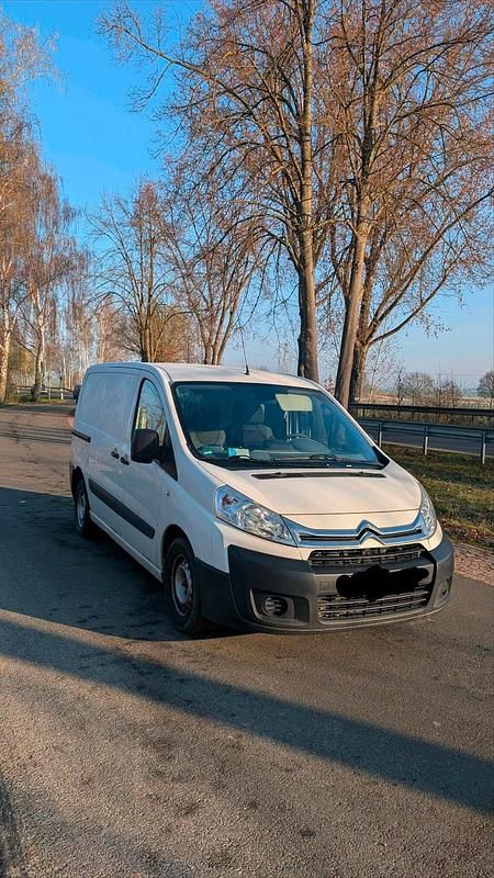 Gebraucht Citroën Jumpy 90 PS (66 kW) 2013 Weiß Van / Kleinbus