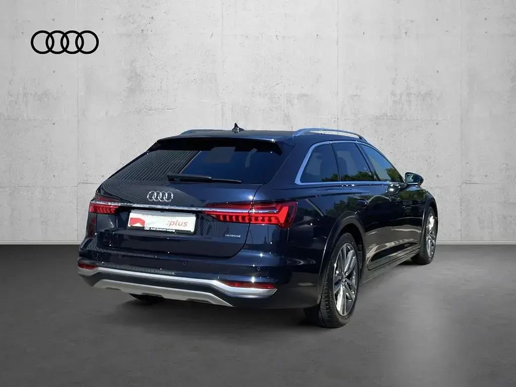 Gebraucht Audi A6 Allroad Premium 245 PS (180 kW) 2023 Blau Kombi