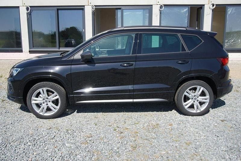 Neu Seat Ateca FR 150 PS (110 kW) 2025 "magic" schwarz SUV