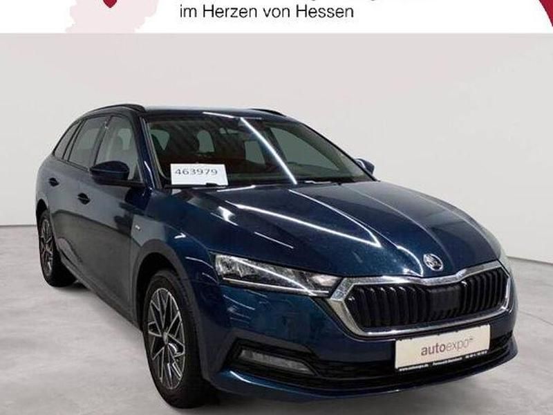 Lavablau metallic Gebraucht 2021 Skoda Octavia Clever Kombi | 16.990 € (Fairer Preis) - Bild 1/4