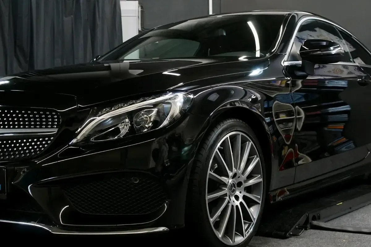 Gebraucht Mercedes C200 Sport 184 PS (135 kW) 2018 Schwarz Coupé
