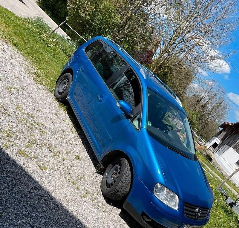 Gebraucht VW Touran Basis 116 PS (85 kW) 2005 Blau Van / Kleinbus