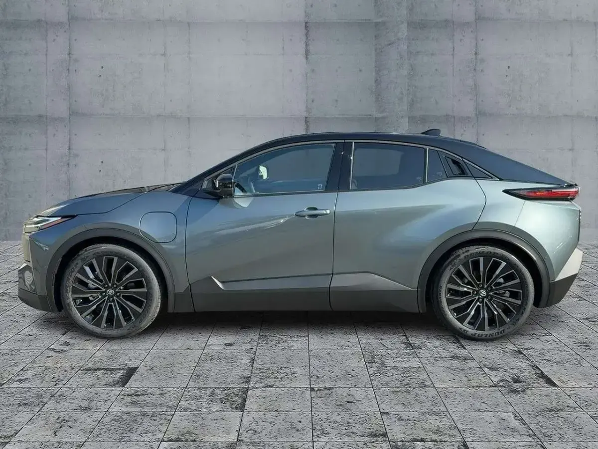 Neu Toyota C-HR+ Lounge 252 kW (343 PS) 2026 Mineral me (6y1)/ black (218) SUV