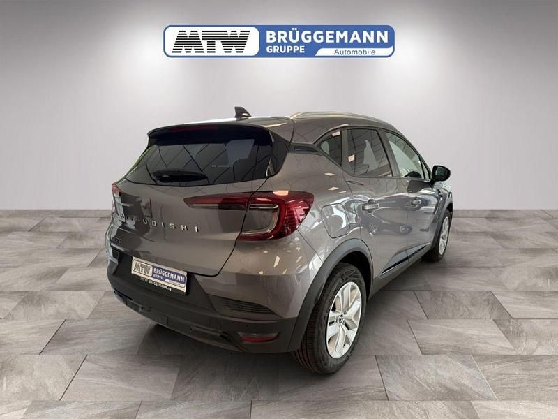 Gebraucht Mitsubishi ASX Plus 140 PS (102 kW) 2024 Grau SUV